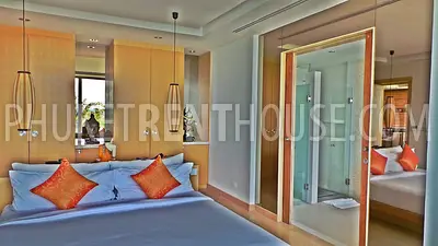 BAN10141: Luxury 2 Bedroom Penthouse right on BangTao Beach. Fotoğraf #55