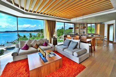 BAN10141: Luxury 2 Bedroom Penthouse right on BangTao Beach. Photo #71