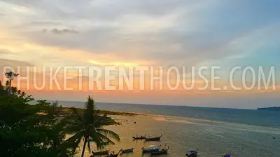 BAN10141: Luxury 2 Bedroom Penthouse right on BangTao Beach. Fotoğraf #83