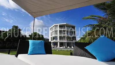 BAN10141: Luxury 2 Bedroom Penthouse right on BangTao Beach. Fotoğraf #120