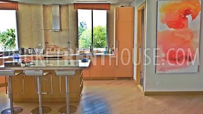 BAN10141: Luxury 2 Bedroom Penthouse right on BangTao Beach. Fotoğraf #140