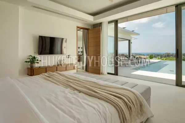 NAT7212: Four Bedroom Sea View Villa in Nai Thon. Photo #23