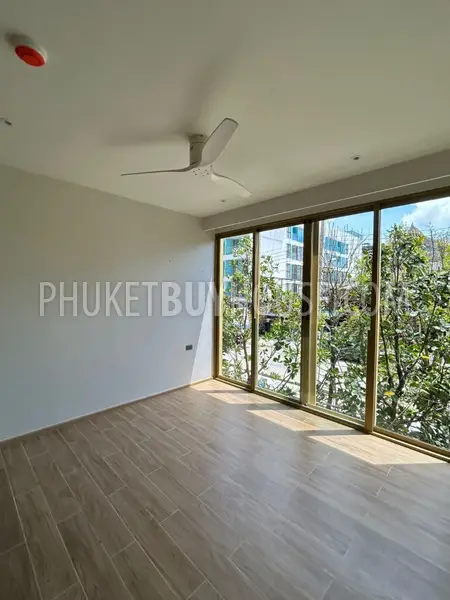 LAG22904: 1-Bedroom Resale Apartment 400m from Bang Tao Beach in Laguna Area. Photo #16