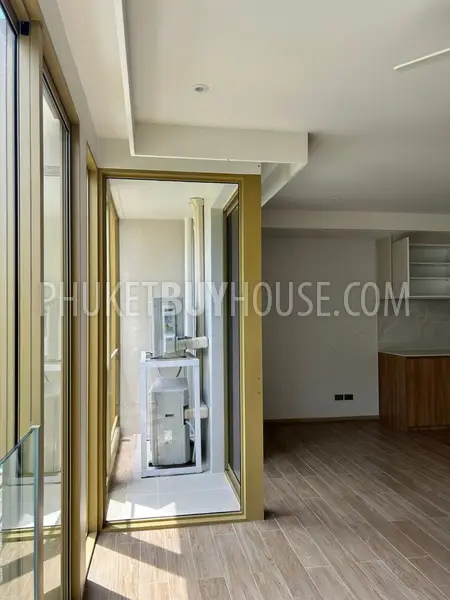 LAG22904: 1-Bedroom Resale Apartment 400m from Bang Tao Beach in Laguna Area. Photo #15