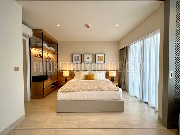 LAG22905: 1-Bedroom with Sliding Partition Near Bang Tao Beach. Photo #17