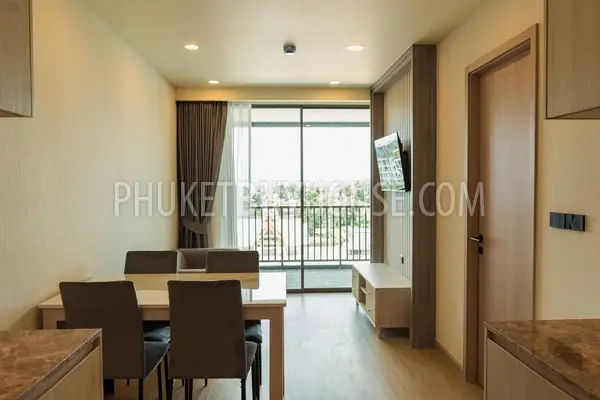 BAN22906: 1-Bedroom on 4th Floor Near Bang Tao Beach. Photo #12