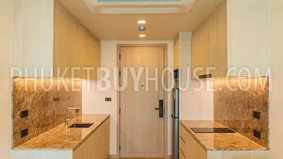 BAN22906: 1-Bedroom on 4th Floor Near Bang Tao Beach. Photo #15
