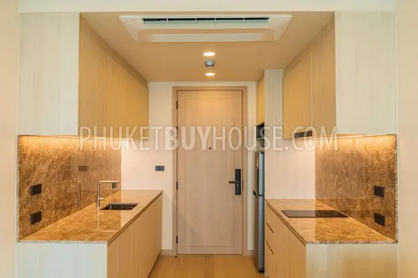 BAN22906: 1-Bedroom on 4th Floor Near Bang Tao Beach. Photo #15