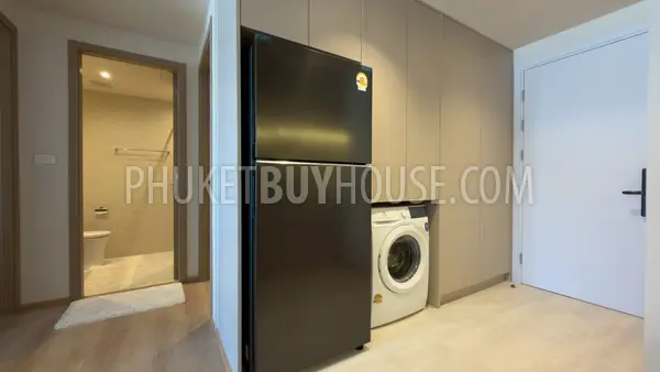 NAI21842: Nai Harn Condo Featuring a Stunning Rooftop Pool. Photo #10