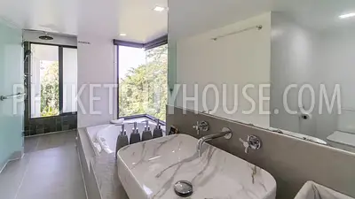 KAM22907: Sea View Pool Villa for Sale with Full Renovation and Privacy in Kamala Hills. 照片 #8