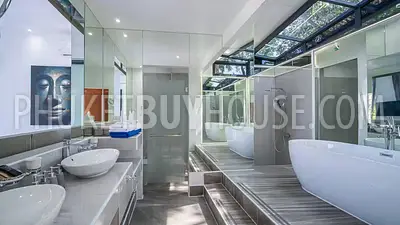 KAM22907: Sea View Pool Villa for Sale with Full Renovation and Privacy in Kamala Hills. 照片 #18