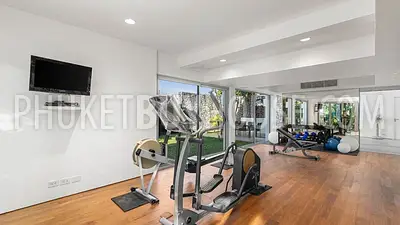 SUR22908: Sea View Villa Steps from Surin Beach with Gym, Spa and Sunset Pool. 照片 #10