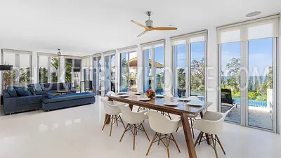 SUR22908: Sea View Villa Steps from Surin Beach with Gym, Spa and Sunset Pool. 照片 #13
