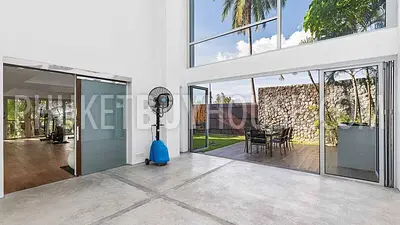 SUR22908: Sea View Villa Steps from Surin Beach with Gym, Spa and Sunset Pool. 照片 #14