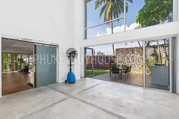 SUR22908: Sea View Villa Steps from Surin Beach with Gym, Spa and Sunset Pool. 照片 #14