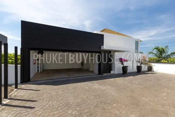 SUR22908: Sea View Villa Steps from Surin Beach with Gym, Spa and Sunset Pool. 照片 #16