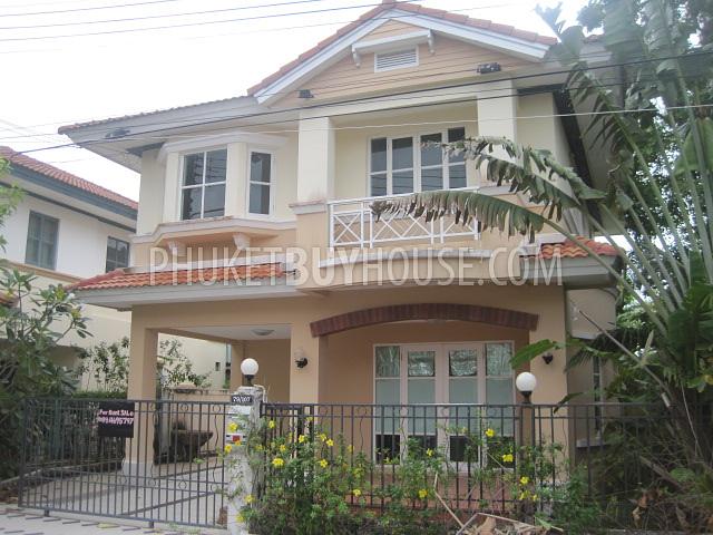 CHA1846: 3 Bedroom house in gated community with 24 hour security in Chalong Phuket. Фото #7