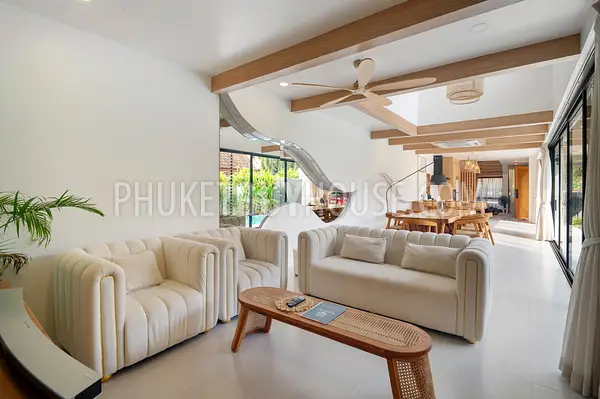 RAW22917: Spacious 4-bedroom pool villa in Nai Harn, fully furnished and move-in ready. 照片 #4