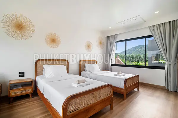 RAW22917: Spacious 4-bedroom pool villa in Nai Harn, fully furnished and move-in ready. 照片 #15