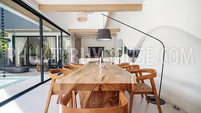 RAW22917: Spacious 4-bedroom pool villa in Nai Harn, fully furnished and move-in ready. 照片 #33