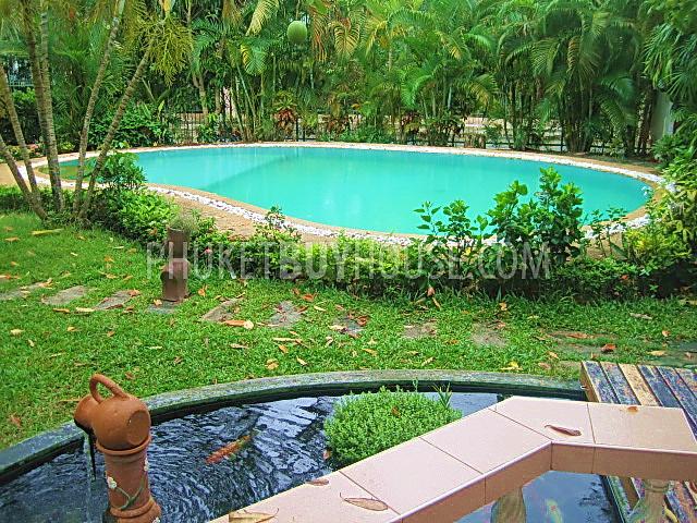 CHA1848: Beautiful large 3 bedroom house with big garden, swimming pool in Chalong Phuket for sale. Photo #2