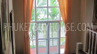 CHA1848: Beautiful large 3 bedroom house with big garden, swimming pool in Chalong Phuket for sale. Фото #10