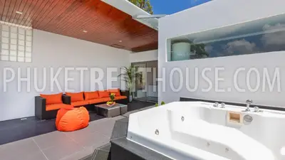 PAT17682: Ocean Front 3 Bedroom Private Pool Villa in Patong. Photo #7