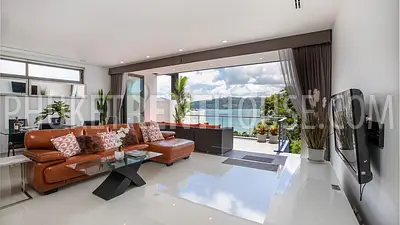 PAT17682: Ocean Front 3 Bedroom Private Pool Villa in Patong. Photo #2