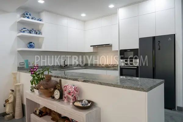 BAN22923: Ground-Floor Condo with Private Pool, Fully Renovated, 350m to Bang Tao Beach. Photo #6