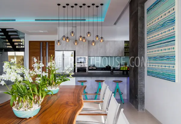 KAT22925: Luxury 5-Bedroom Sea View Villa For Rent in Kata, Phuket. 照片 #31