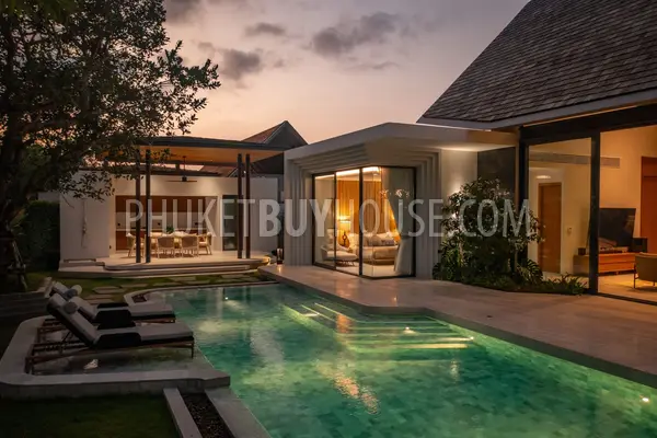 BAN21800: Four Bedroom Luxury Villa in Bang Tao. Photo #11