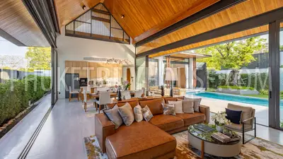 BAN21800: Four Bedroom Luxury Villa in Bang Tao. Fotoğraf #4