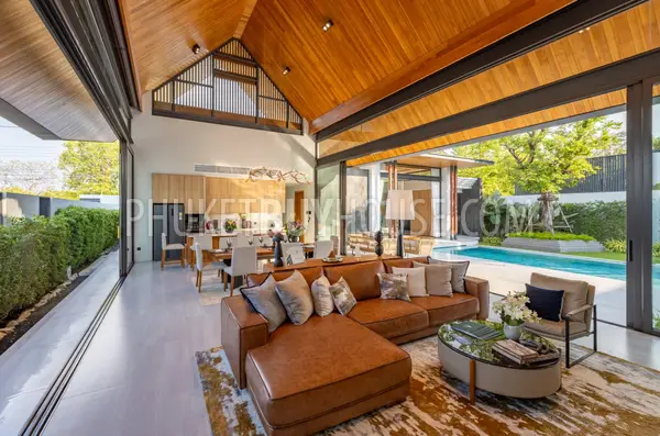 BAN21800: Four Bedroom Luxury Villa in Bang Tao. Photo #4