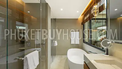 BAN7073: Ultimate Sea Front Living at Bang Tao Beach Villa. Photo #8