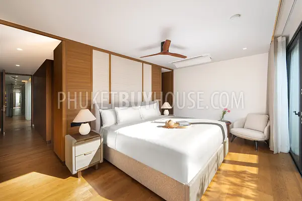 BAN7073: Ultimate Sea Front Living at Bang Tao Beach Villa. Photo #12