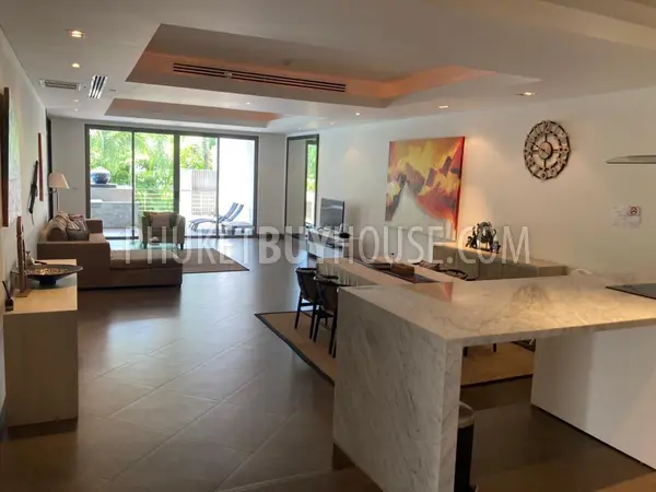 BAN22361: Sophisticated 2-Bedroom Condo with Private Pool, Steps from Bang Tao Beach. Photo #12