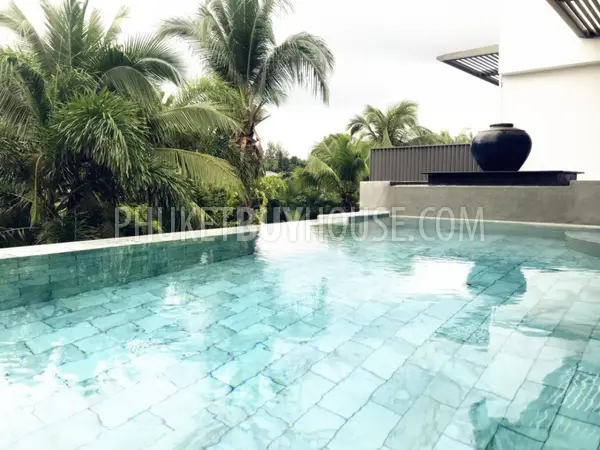BAN22361: Sophisticated 2-Bedroom Condo with Private Pool, Steps from Bang Tao Beach. Photo #28