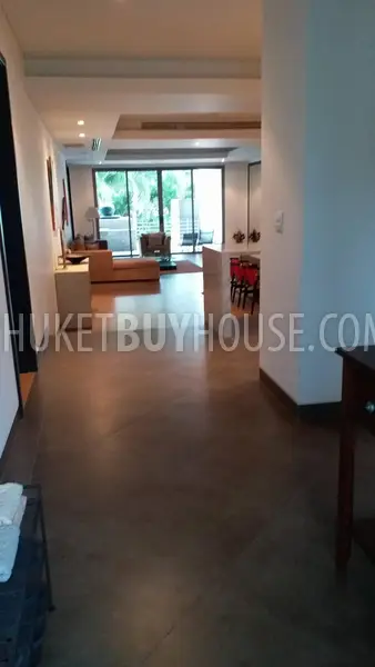 BAN22361: Sophisticated 2-Bedroom Condo with Private Pool, Steps from Bang Tao Beach. Photo #17