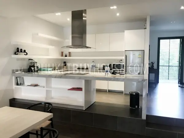 BAN22361: Sophisticated 2-Bedroom Condo with Private Pool, Steps from Bang Tao Beach. Photo #23
