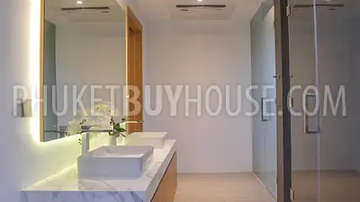 THA22951: 4-Bedroom Pool Villa in Thalang with Rooftop Terrace. Photo #19