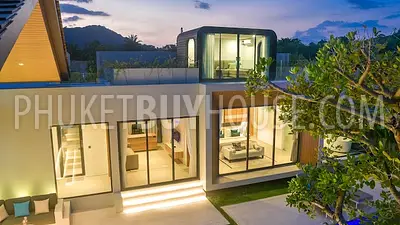 THA22951: 4-Bedroom Pool Villa in Thalang with Rooftop Terrace. Photo #25