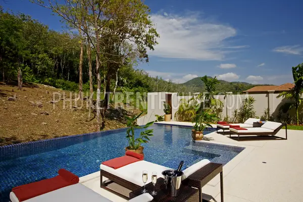 NAI10542: 8 Bedroom Villa (sleeping 19 guests) with Private Pool near the beach. Photo #17