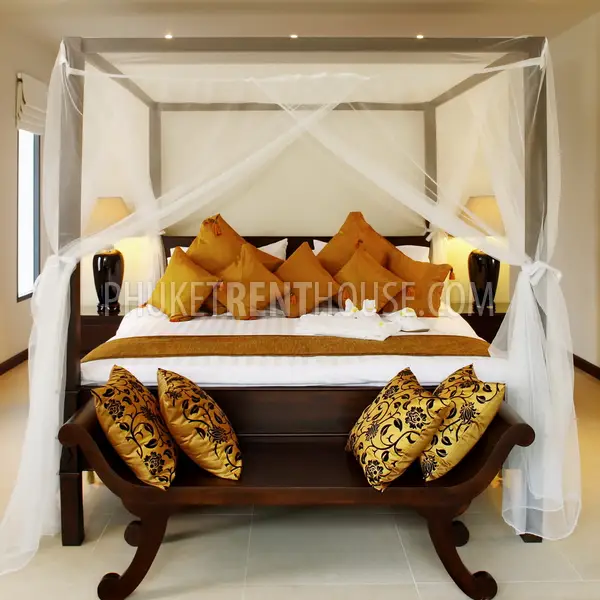 NAI10542: 8 Bedroom Villa (sleeping 19 guests) with Private Pool near the beach. Photo #23