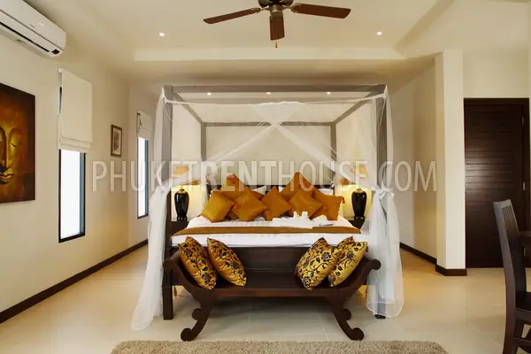 NAI10542: 8 Bedroom Villa (sleeping 19 guests) with Private Pool near the beach. Photo #25