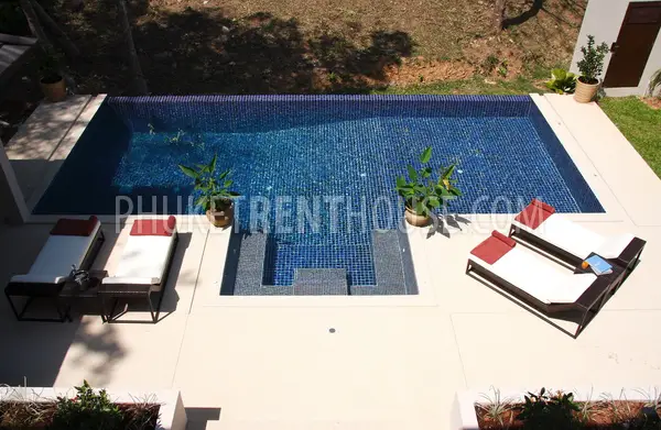 NAI10542: 8 Bedroom Villa (sleeping 19 guests) with Private Pool near the beach. Photo #18