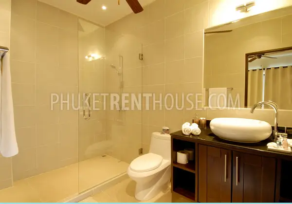 NAI10542: 8 Bedroom Villa (sleeping 19 guests) with Private Pool near the beach. Photo #32