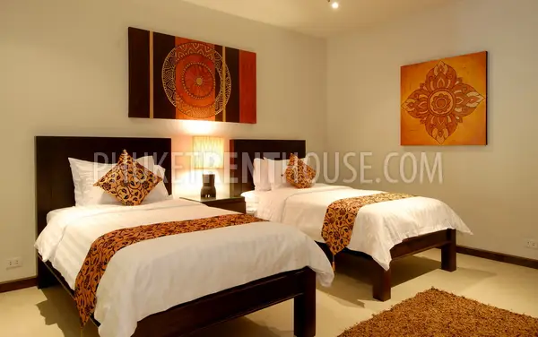 NAI10542: 8 Bedroom Villa (sleeping 19 guests) with Private Pool near the beach. Photo #33
