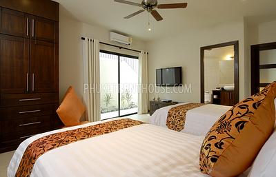 NAI10542: 8 Bedroom Villa (sleeping 19 guests) with Private Pool near the beach. Photo #34