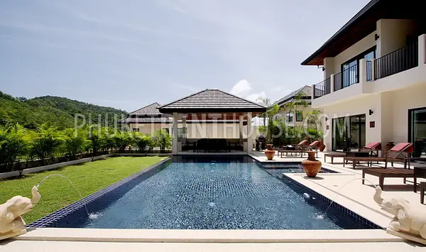 NAI10543: Stunning 8 Bedroom villa with private pool. Photo #3
