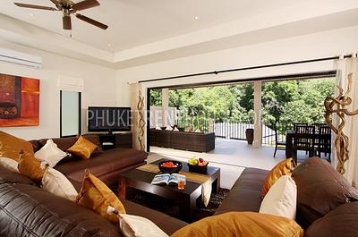 NAI10543: Stunning 8 Bedroom villa with private pool. Photo #8